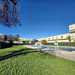 Barca Do Oasis By Sapvillas クアルテイラ